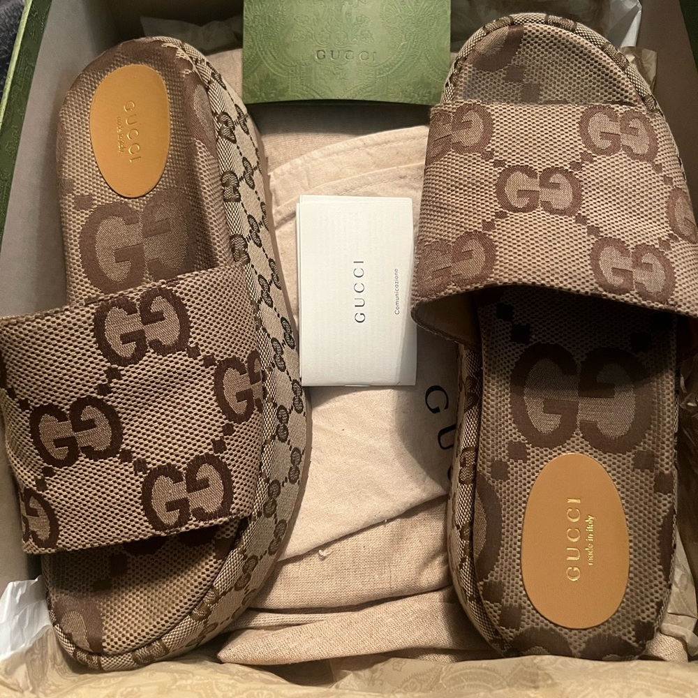Gucci macro GG canvas camel ebony fabric sandal